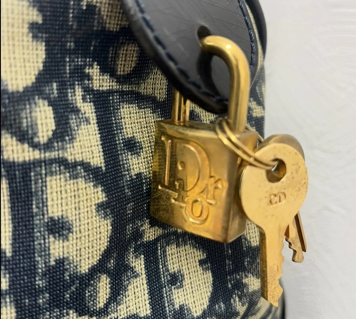 ディオールのバッグ👜をお買取しました。