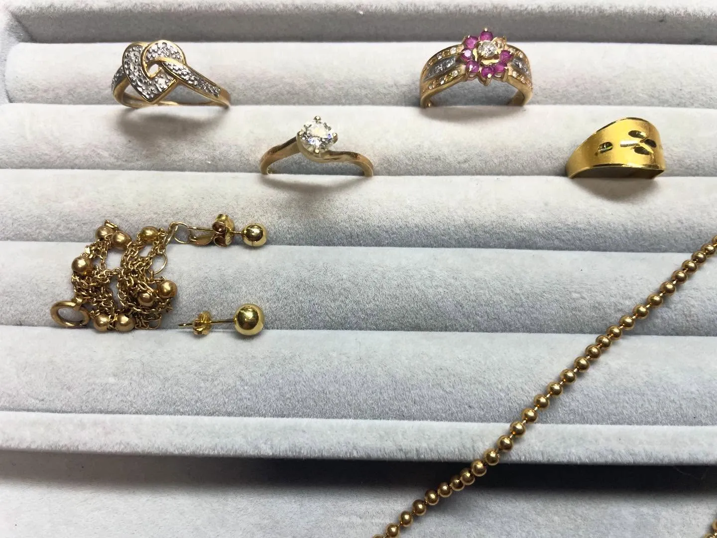 金製品をたくさんお持ち込みいただき有難うございます☺️